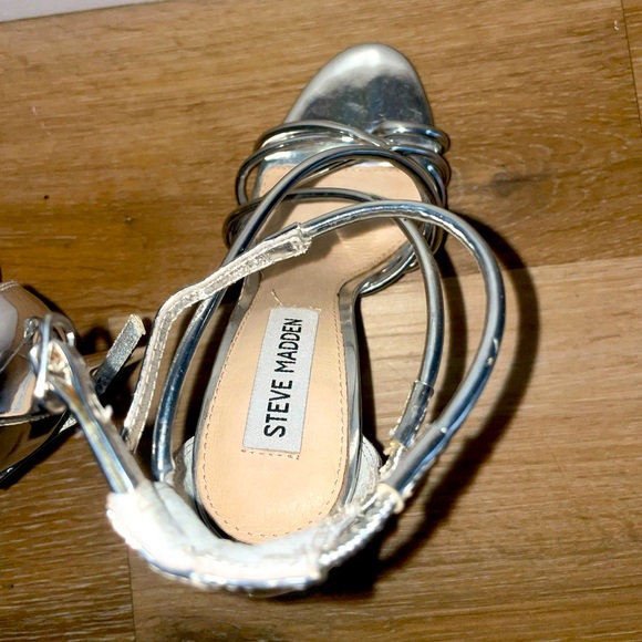 Silver Steve Madden Heels. - Picture 2 of 3